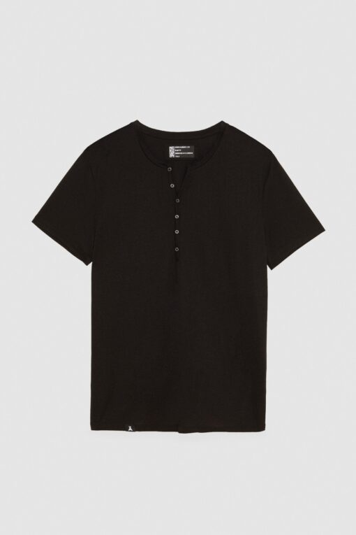 Short-sleeved Henley T-shirt - Image 5