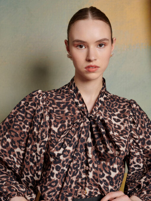 Lise Leopard Bow Blouse - Image 5