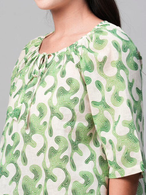 Women's Green Cotton Flax Regular Fit Blouse - Image 7