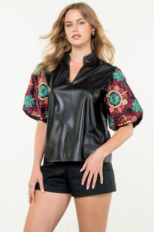 THML-TOP EMBROIDERED PUFF SLEEVE LEATHER BLACK