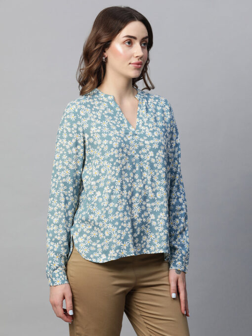 Women's Green Viscose Regular Fit Blouse - Image 4