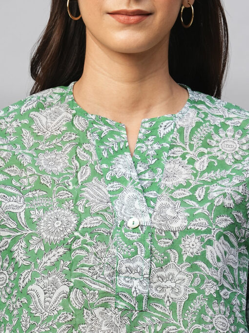 Women's Green Cotton Boxy Fit Blouse - Image 6