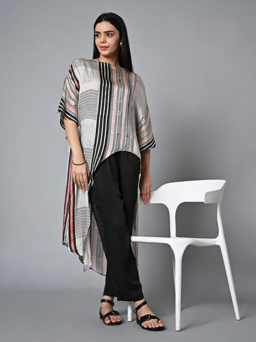 Women's Hand Block Printed Loose Fit Modal Offwhite Blouse - Image 2