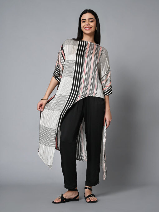 Women's Hand Block Printed Loose Fit Modal Offwhite Blouse - Image 3