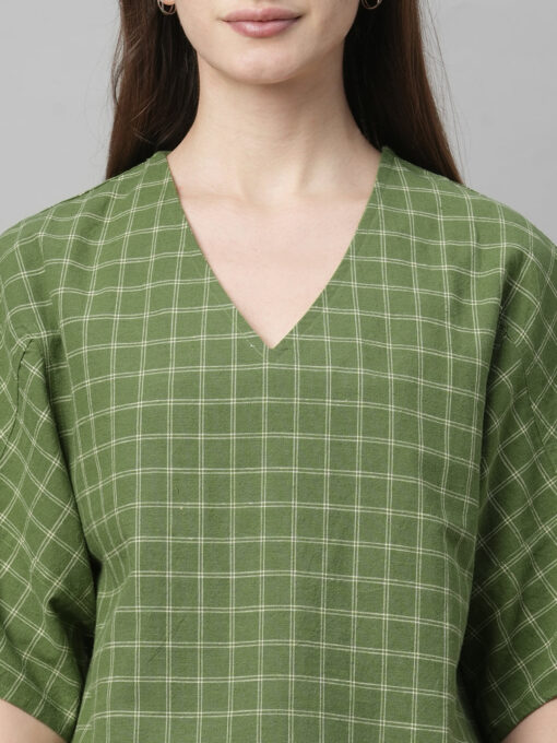 Women's Green Cotton Linen Regular Fit Blouse - Image 6