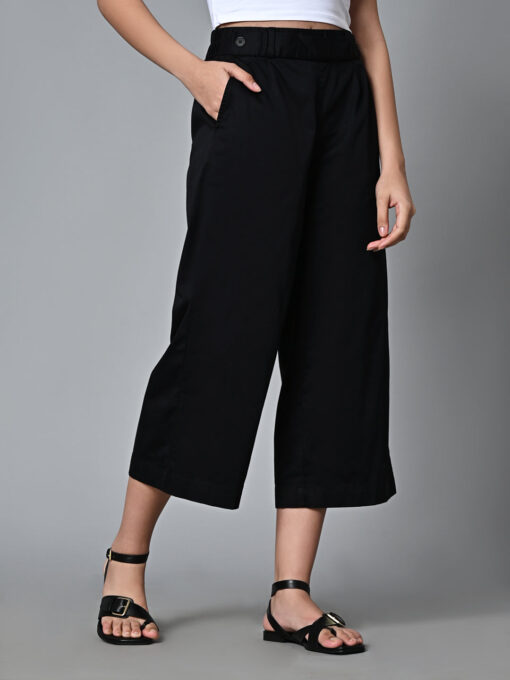 Women's Black Cotton Elastane Regular Fit Culotte - Image 4