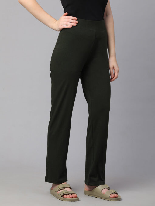 Women's Green Cotton Elastane Regular Fit Knit Pant - Image 4