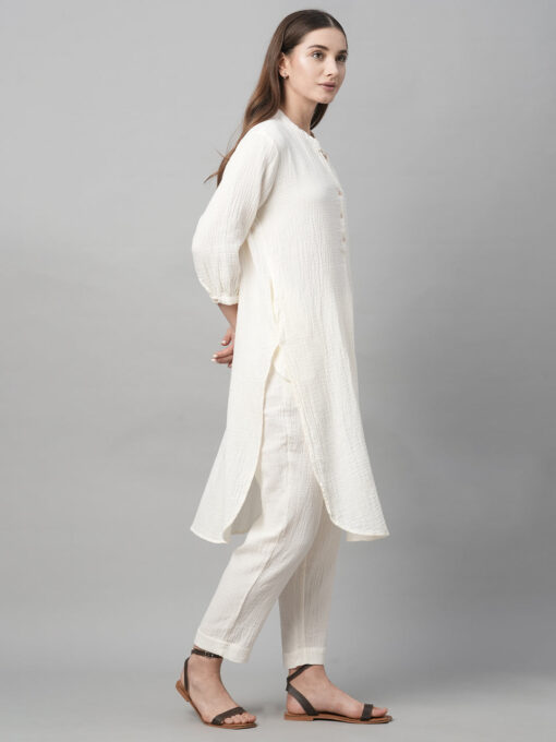 Women's Offwhite Cotton Regular Fit Kurta - Image 4