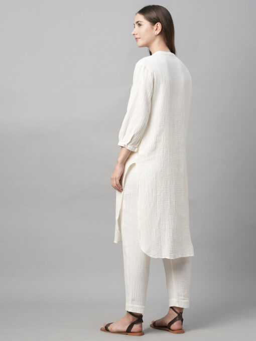 Women's Offwhite Cotton Regular Fit Kurta - Image 5