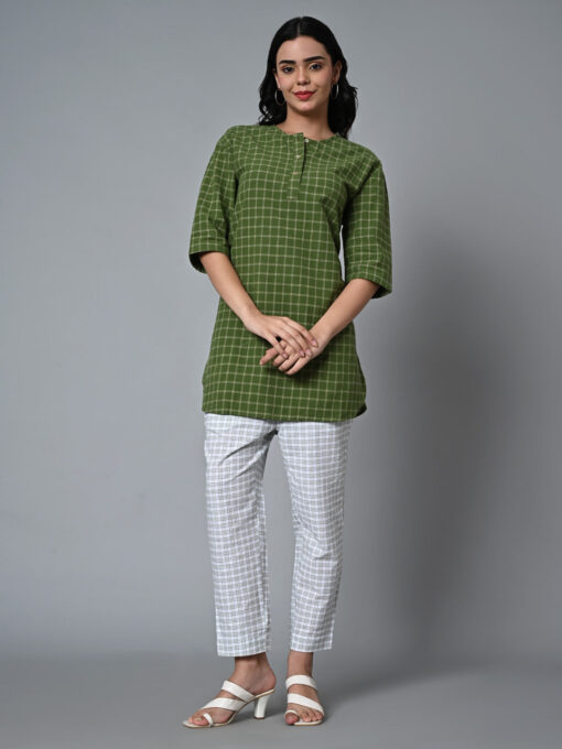 Women's Green Cotton Linen Regular Fit Kurta - Image 2