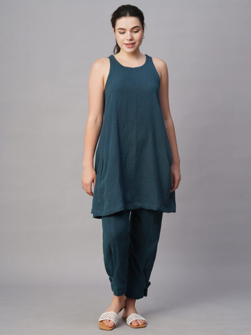 Women's Blue Cotton Regular Fit Kurta - Image 2