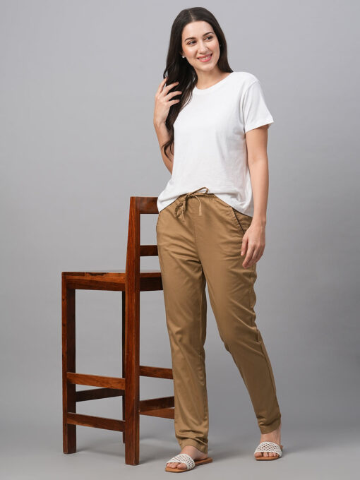 Women's Khaki Cotton Lycra Regular Fit Pant