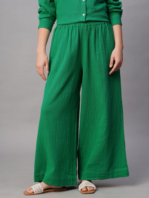 Women's Green Cotton Regular Fit Pant - Image 3