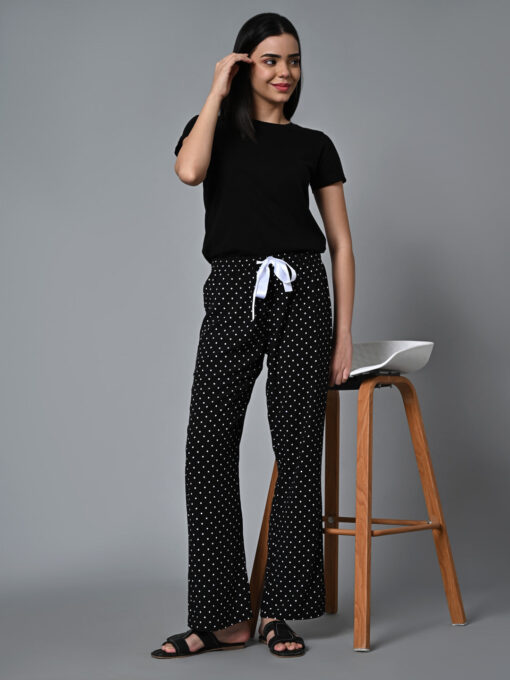 Women's Black Viscose Regular Fit Pyjama