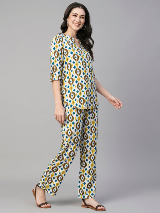 Women's Yellow Viscose Regular Fit Pyjama Suit - Image 4