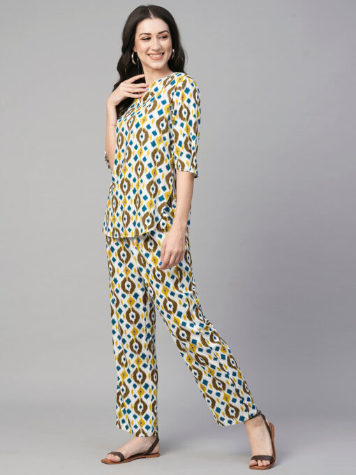 Women's Yellow Viscose Regular Fit Pyjama Suit - Image 3