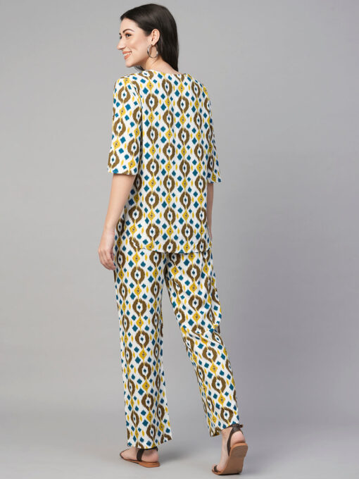 Women's Yellow Viscose Regular Fit Pyjama Suit - Image 5