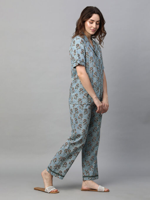 Women's Blue Cotton Regular Fit Pyjama Suit - Image 4