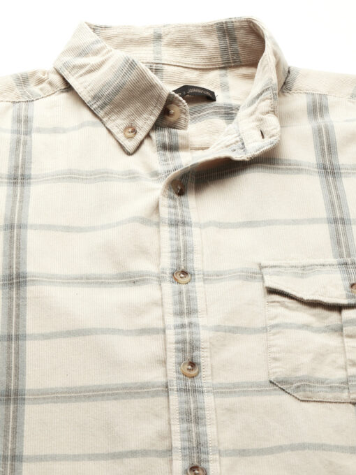 Men's Offwhite Cotton Regular Fit Checked Shirt - Image 9