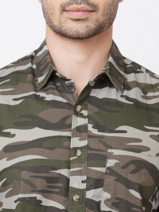 Men's Olive Cotton Camo Printed Regular Fit Short Sleeve Printed Shirt - Image 6