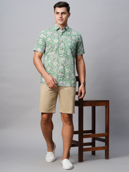 Men's Green Cotton Regular Fit Printed Shirt - Image 2