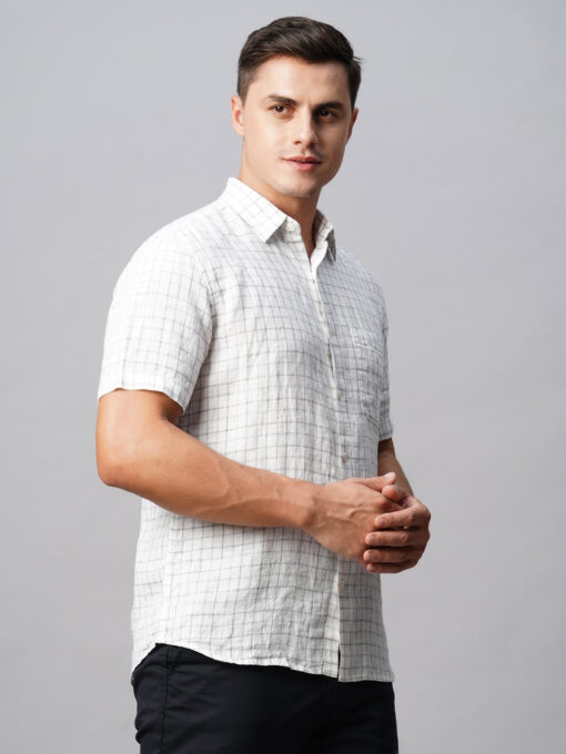 Men's 100% Linen Regular Fit White Checked Shirt - Image 4