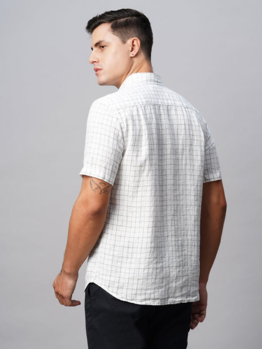 Men's 100% Linen Regular Fit White Checked Shirt - Image 5