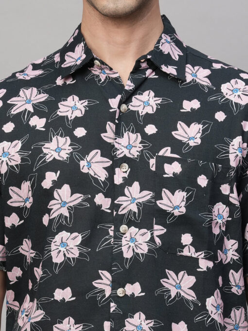 Men's Linen Blend Regular Fit Short Sleeve Printed Shirt - Image 7