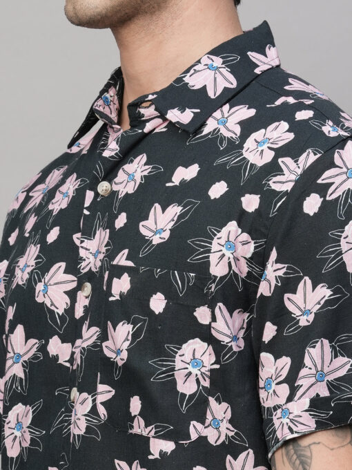 Men's Linen Blend Regular Fit Short Sleeve Printed Shirt - Image 8