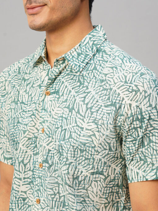 Men’s Cotton Hand Block Printed Regular Fit Green Shirt - Image 8