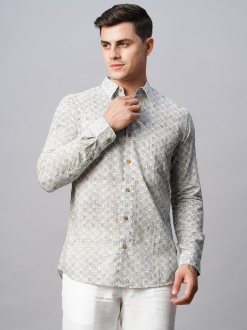 Men's Green Cotton Regular Fit Printed Shirt - Image 2