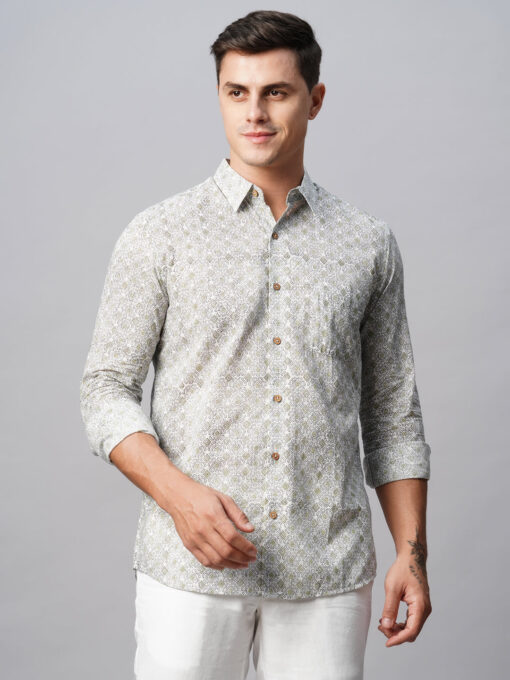 Men's Green Cotton Regular Fit Printed Shirt - Image 3