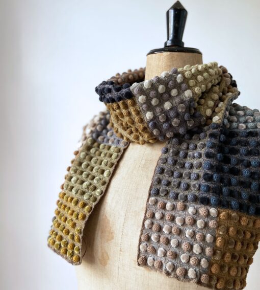 Sophie Digard / wool scarf (E4002/L/MR) - Image 7