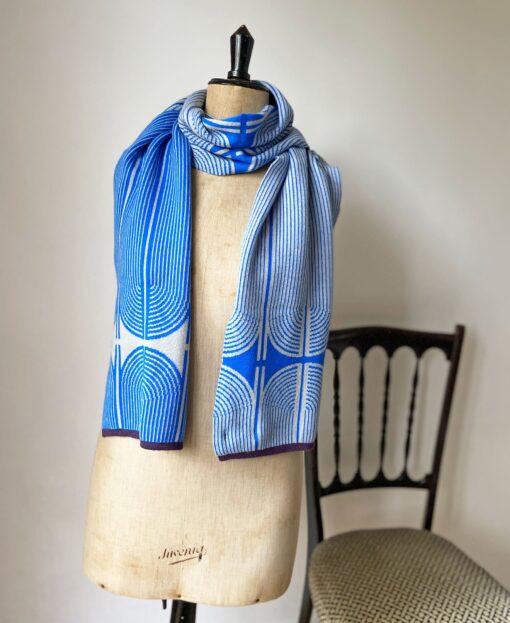 wolvis / scarf ANNI cobalt (blue / midi) - Image 3