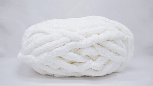 Chunky chenille scarf - Image 7