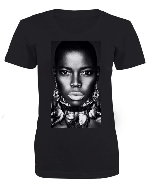 Black Queen Woman T-shirt - Image 2